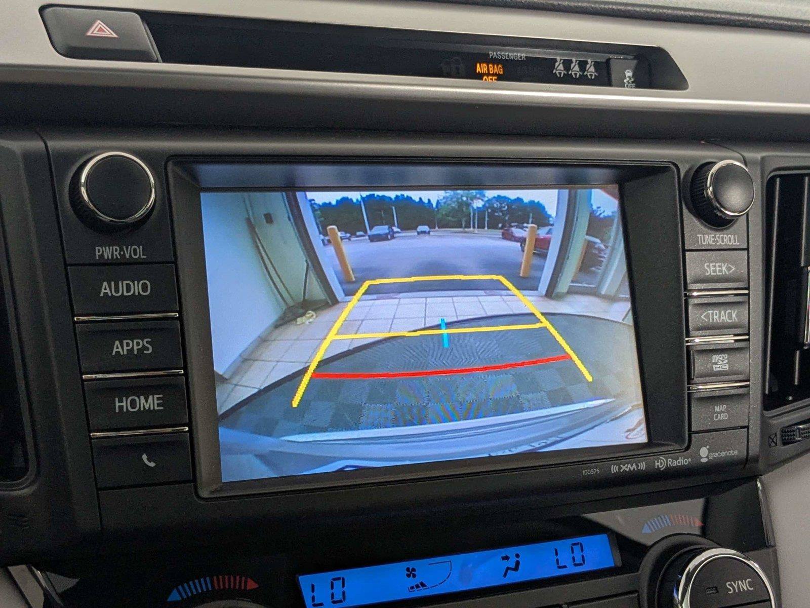 Used 2018 Toyota RAV4 XLE FWD image 23