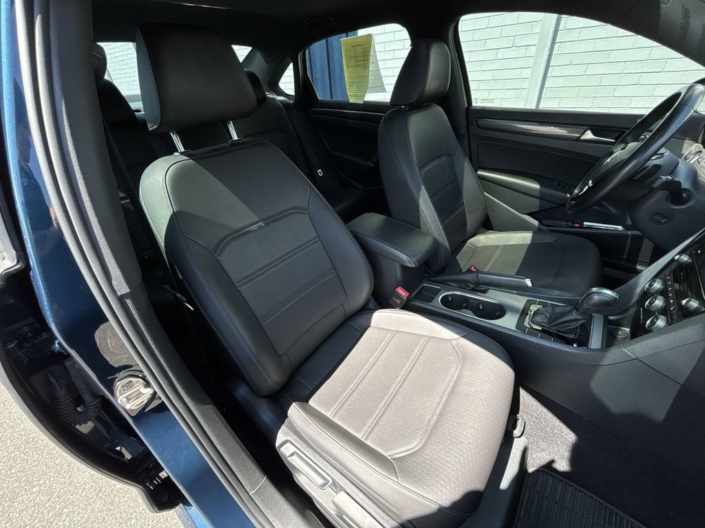 Used 2021 Volkswagen Passat 2.0T R-Line FWD image 26