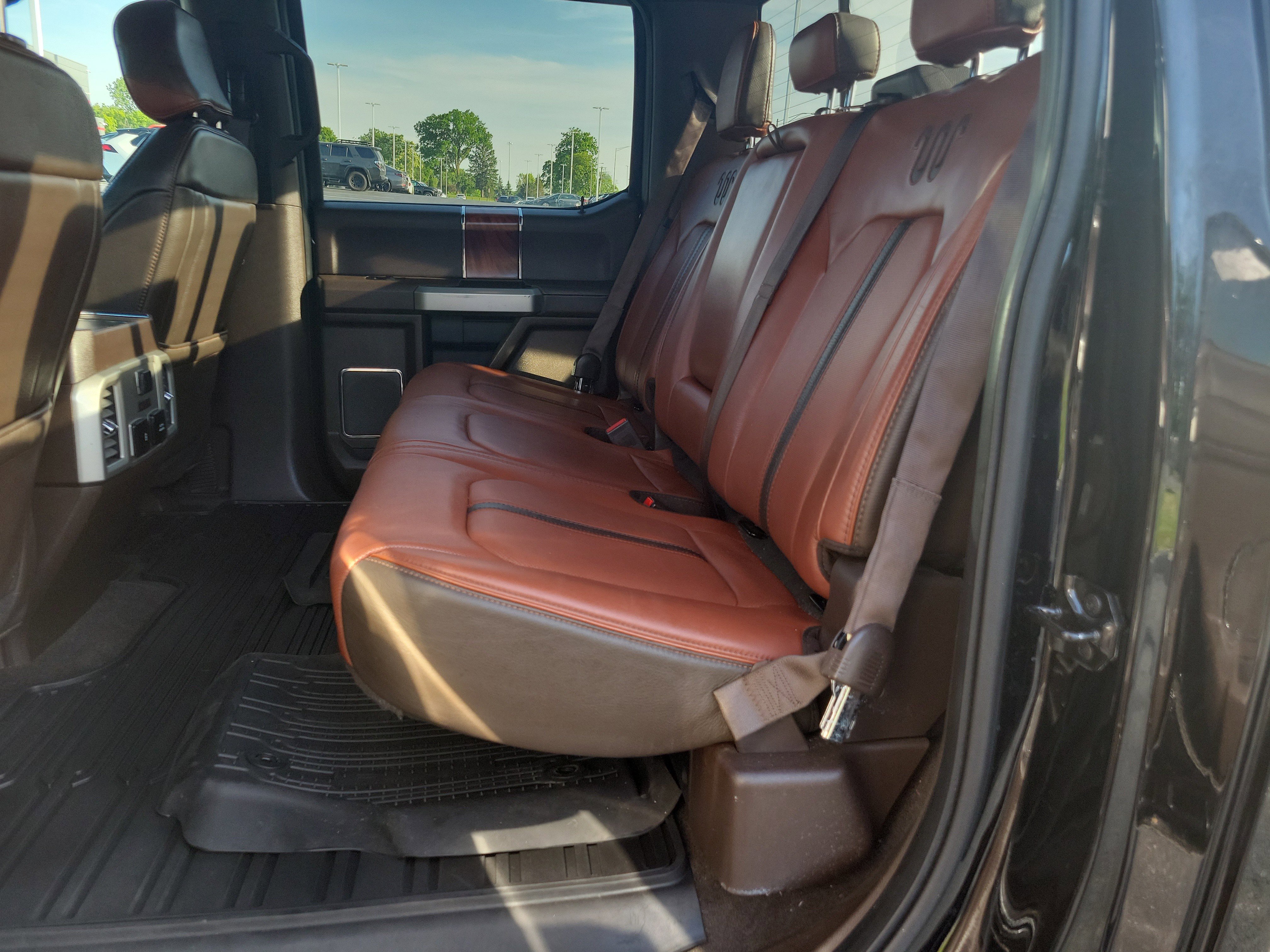 Used 2018 Ford F150 King Ranch w/ Equipment Group 601A Luxury AWD/4WD image 11
