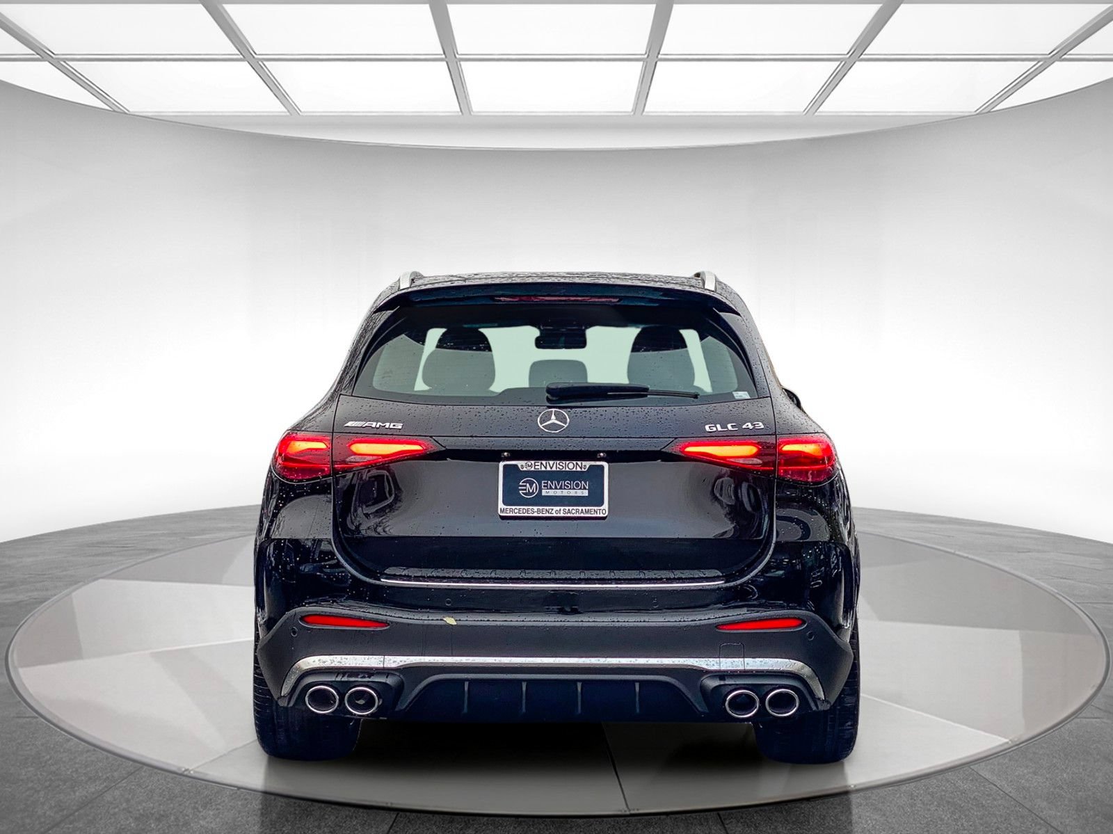New 2025 Mercedes-Benz GLC 43 AMG 4MATIC image 3