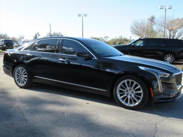 Used 2020 Cadillac CT6 Luxury image 2