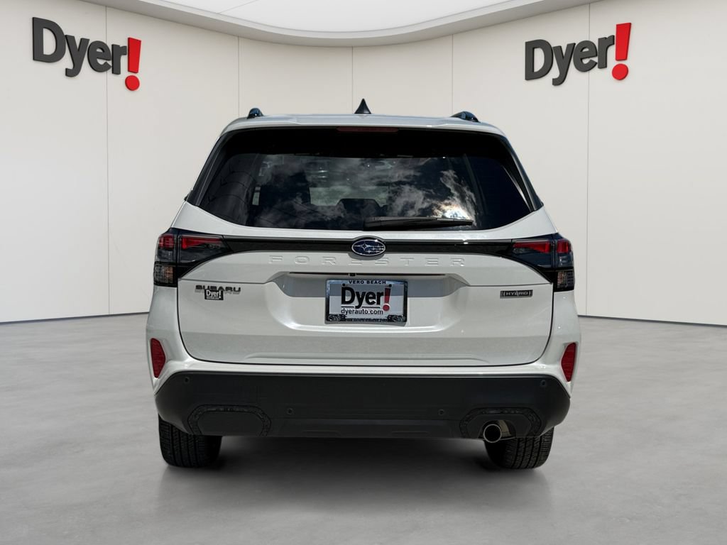 Used 2025 Subaru Forester Touring AWD/4WD image 4