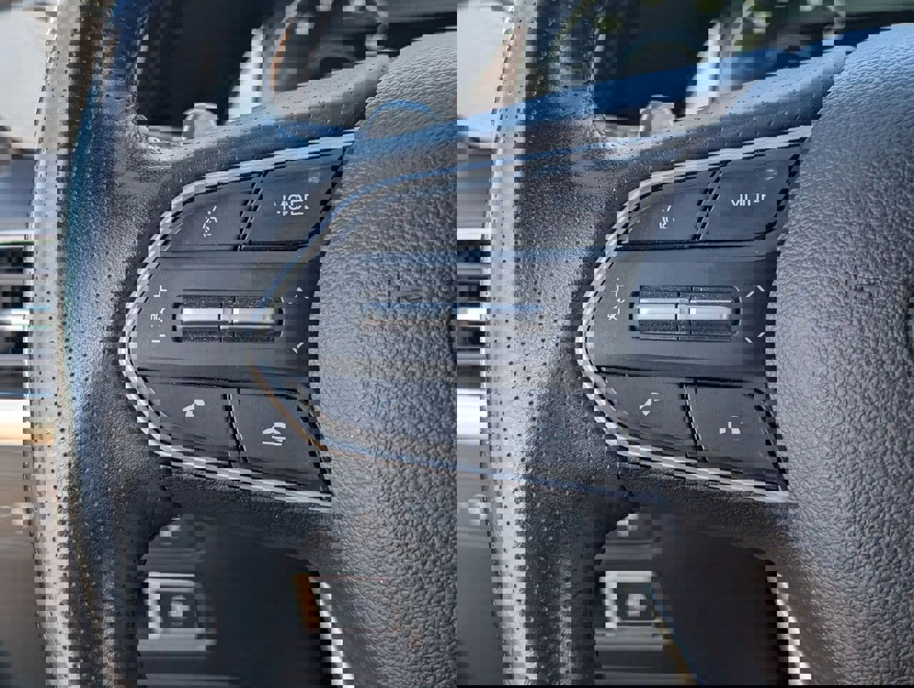 Used 2022 Hyundai Palisade Calligraphy image 21