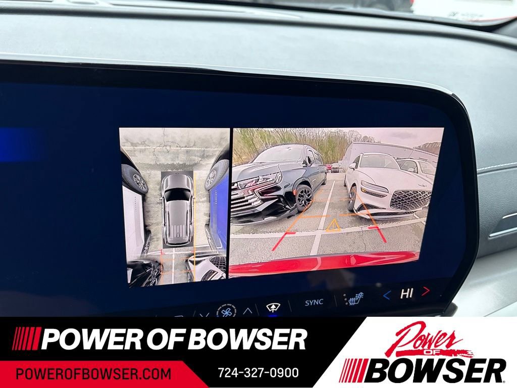 New 2026 Chevrolet Traverse LT w/ Driver Confidence Package image 8