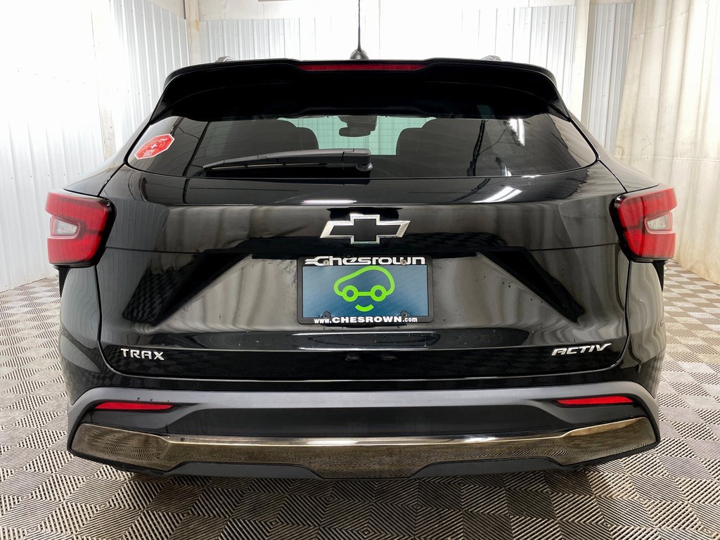 Certified 2024 Chevrolet Trax ACTIV w/ Sunroof Package image 17
