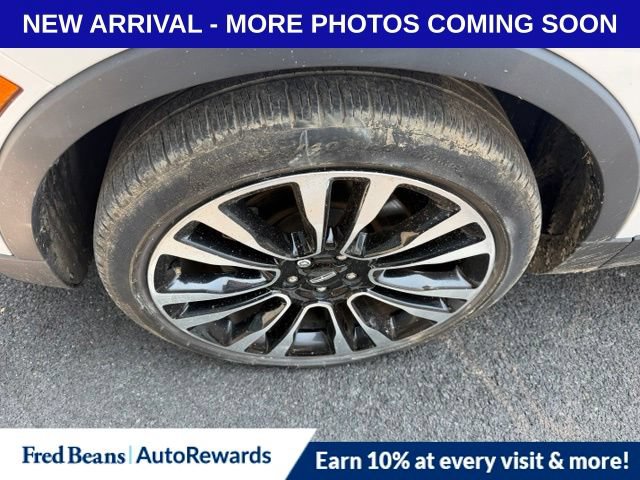 Used 2019 Lincoln MKC Reserve w/ MKC Climate Package AWD/4WD image 4