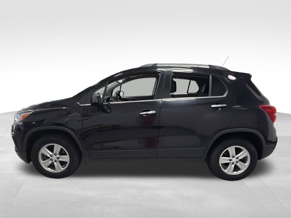 Used 2019 Chevrolet Trax LT w/ LT Convenience Package AWD/4WD image 10