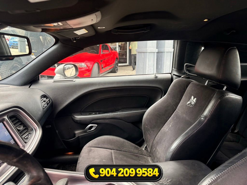 Used 2017 Dodge Challenger R/T Scat Pack RWD image 25