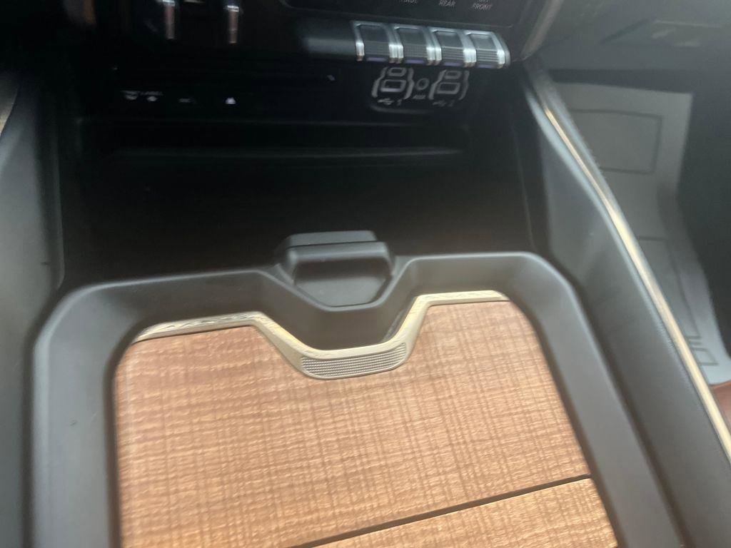 Used 2019 RAM 1500 Limited AWD/4WD image 14