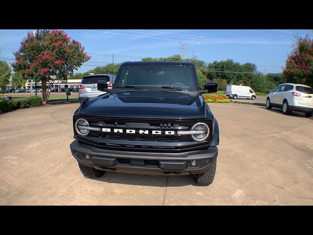 Used 2026 Ford Bronco Outer Banks AWD/4WD image 3