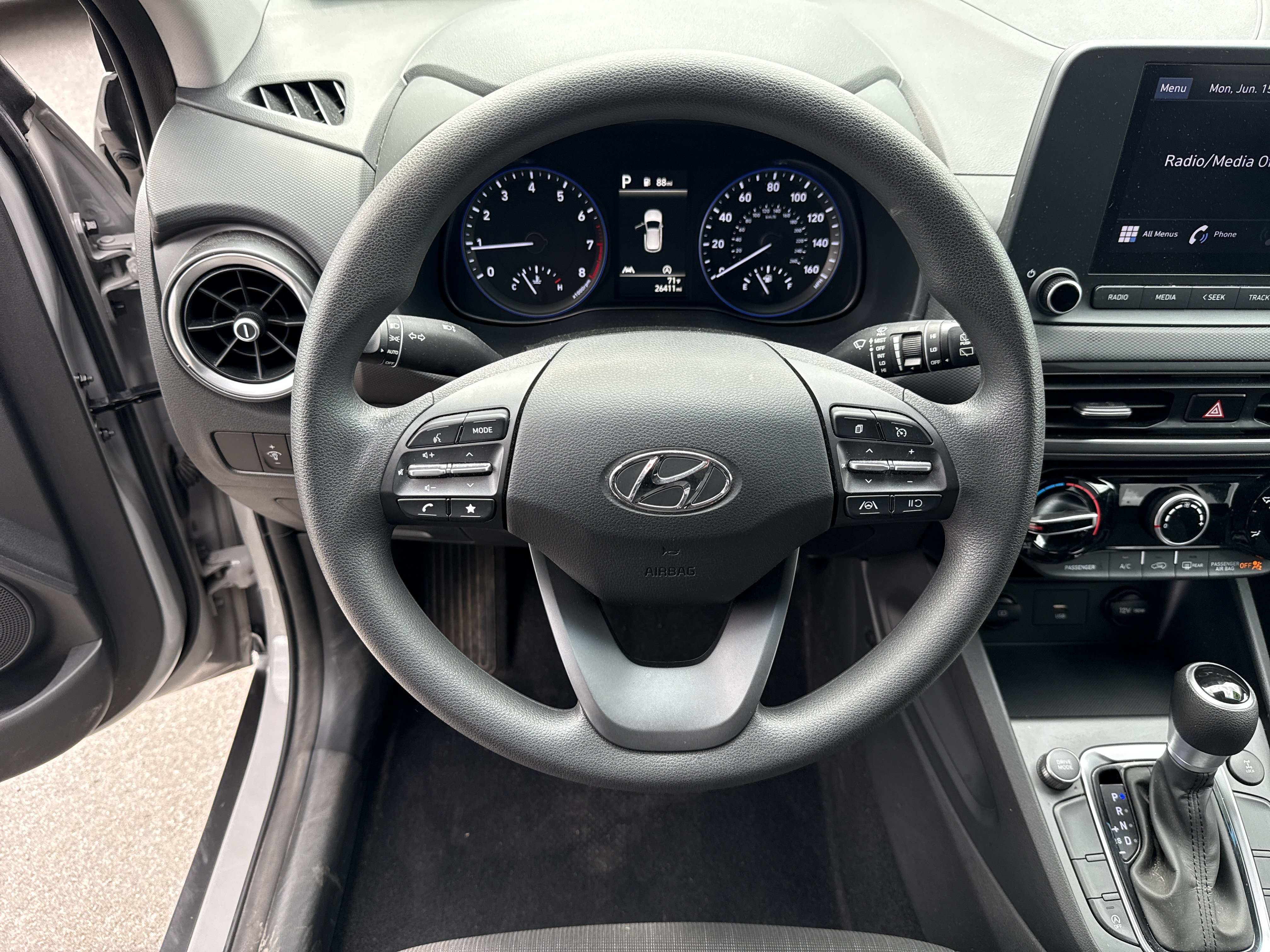 Used 2022 Hyundai Kona SEL AWD/4WD image 17