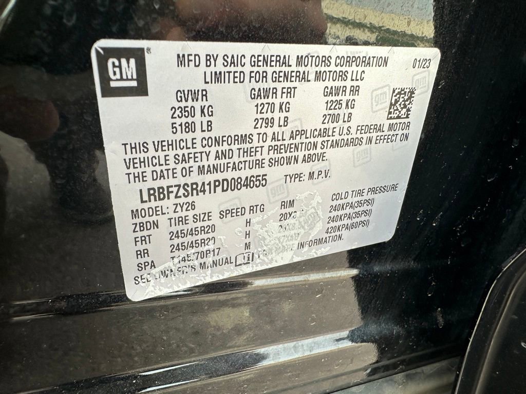 Used 2023 Buick Envision Avenir AWD/4WD image 9