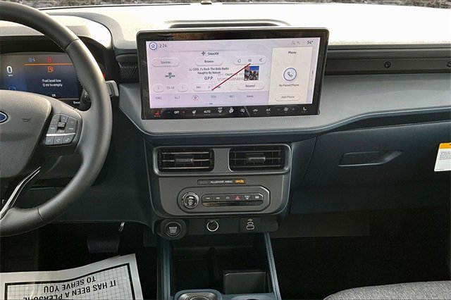 New 2025 Ford Maverick XLT w/ XLT Luxury Package image 6