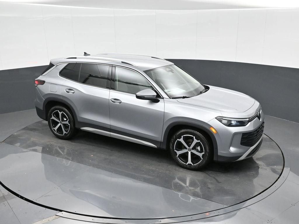 New 2026 Volkswagen Tiguan SE image 21