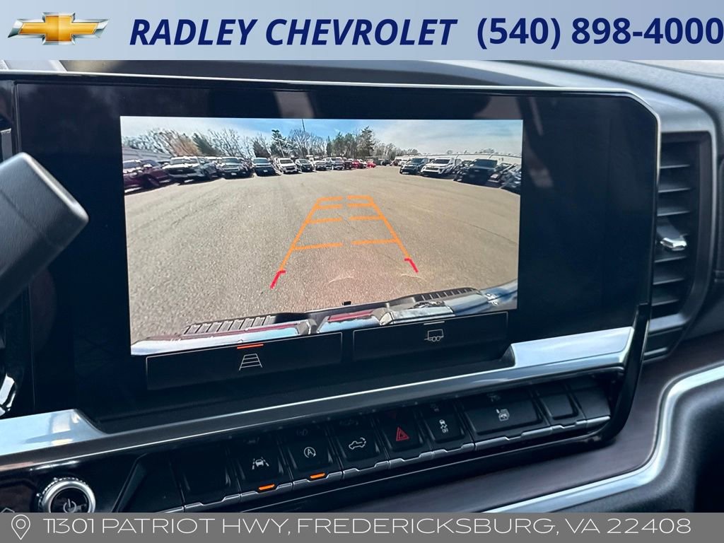 Certified 2026 GMC Sierra 1500 SLT image 9