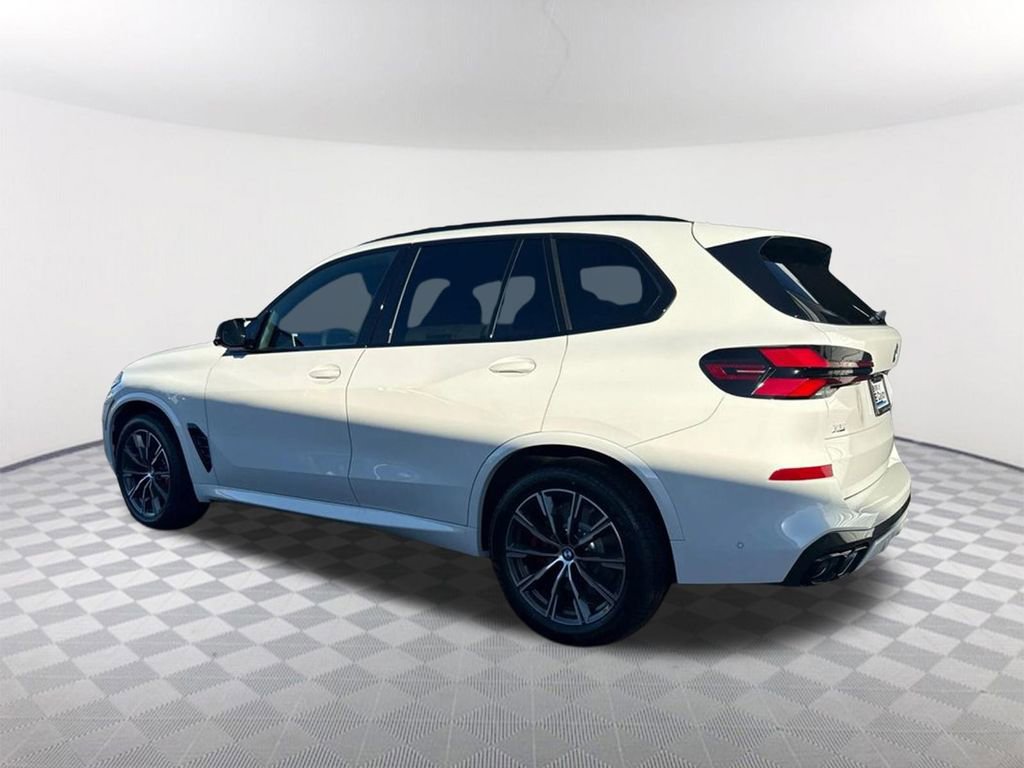 New 2026 BMW X5 M60i w/ Executive Package image 7