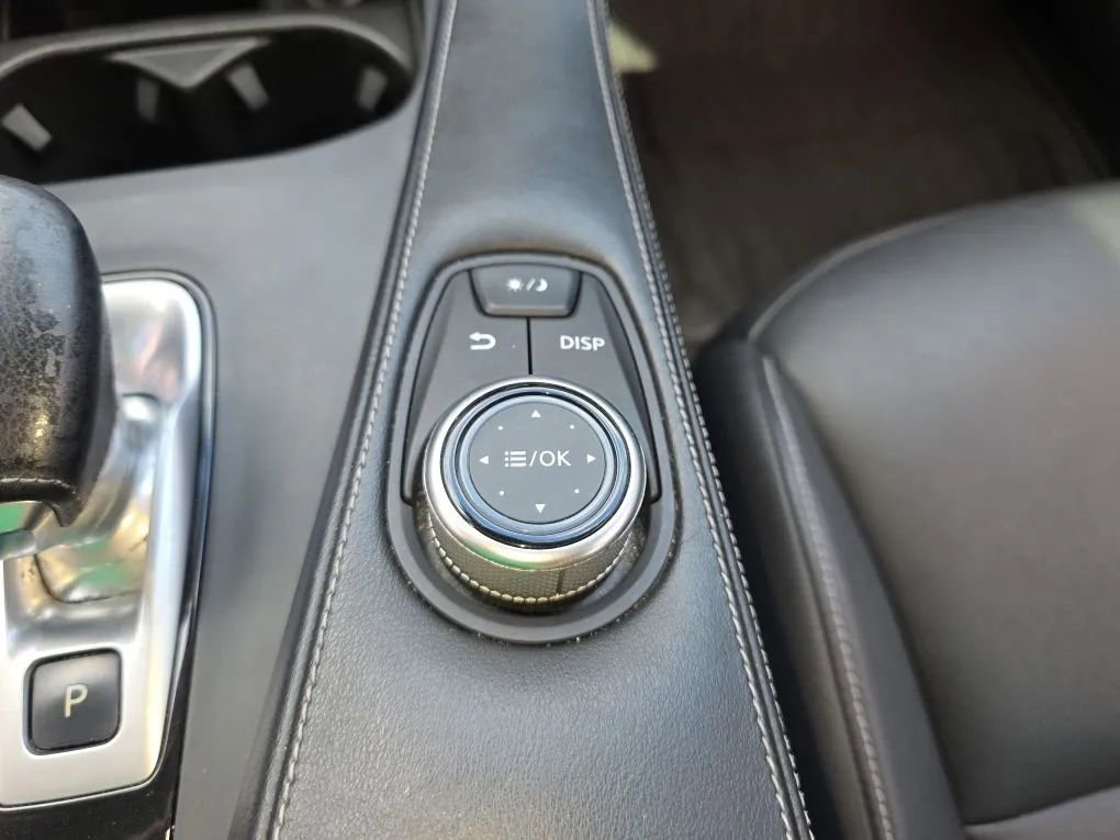 Used 2019 INFINITI QX50 Luxe w/ Cargo Package image 35