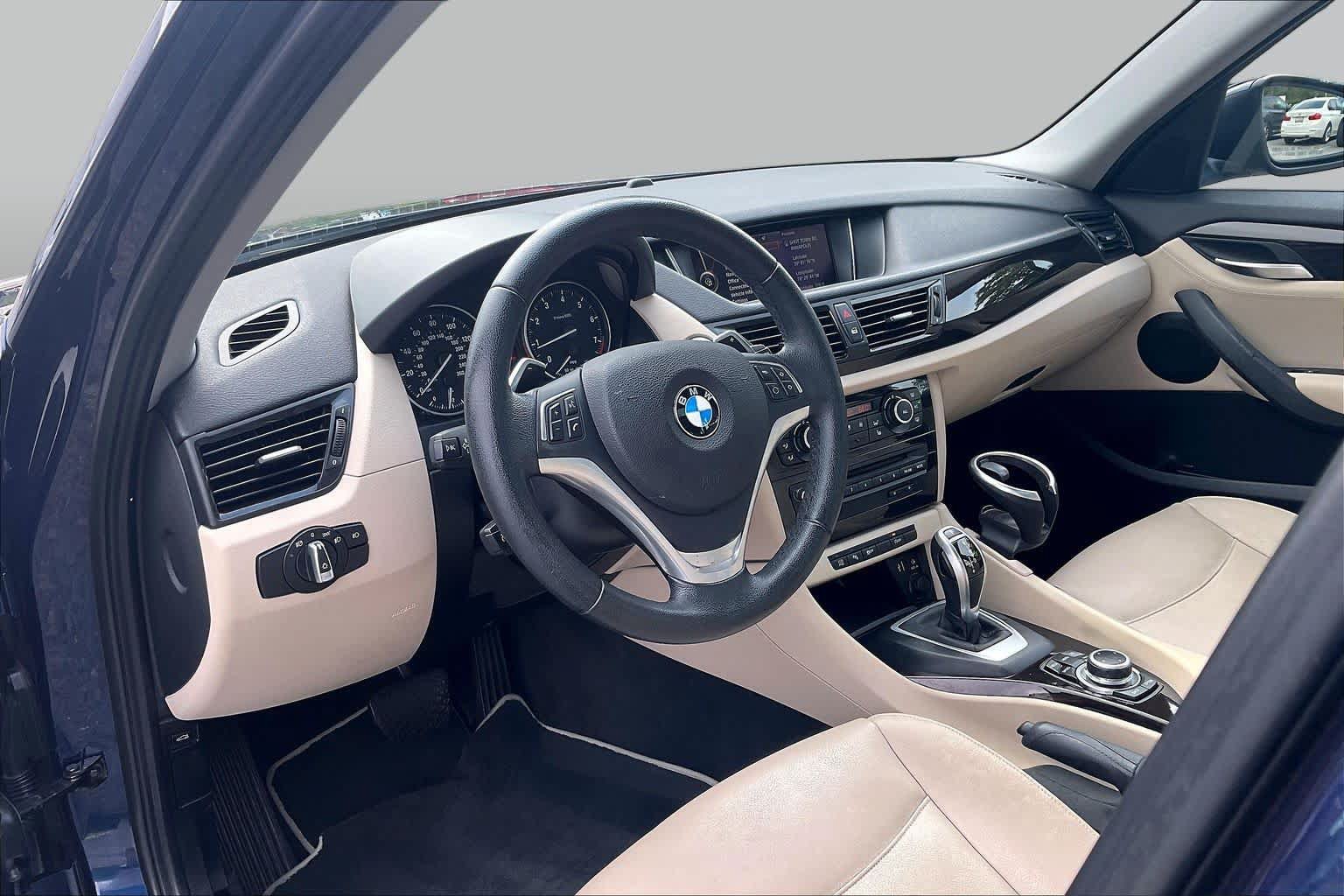 Used 2014 BMW X1 sDrive28i RWD image 16