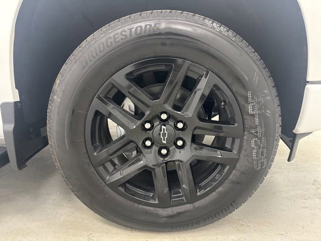 New 2026 Chevrolet Silverado 1500 RST w/ Dark Appearance Package AWD/4WD image 35