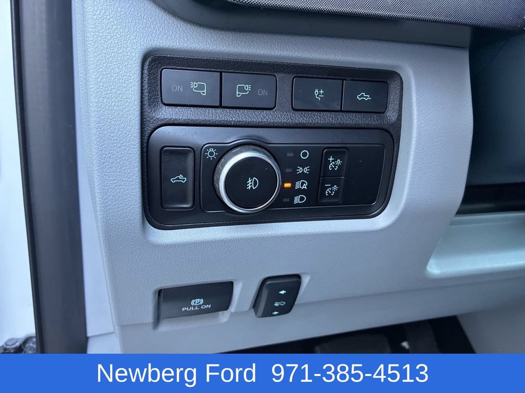 Used 2023 Ford F350 Limited AWD/4WD image 17