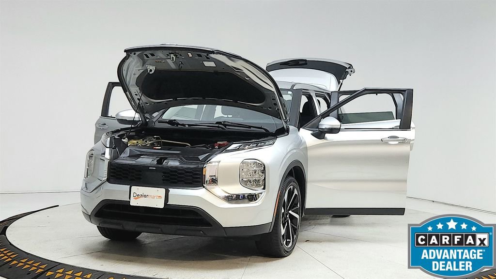 Used 2022 Mitsubishi Outlander ES FWD image 10