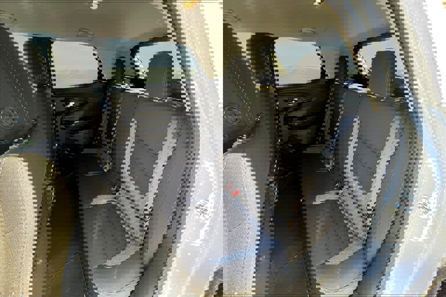 Used 2022 Chevrolet TrailBlazer LT w/ Driver Confidence Package image 14