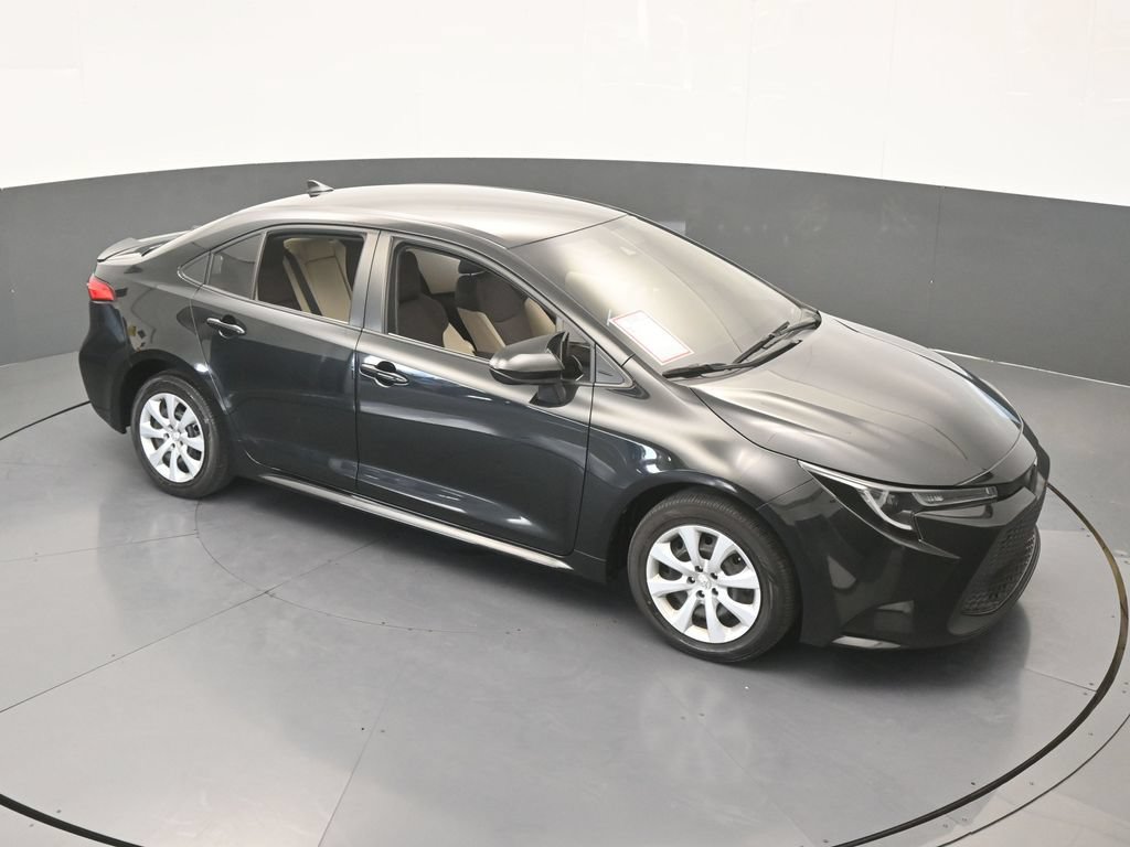 Used 2021 Toyota Corolla LE FWD image 45