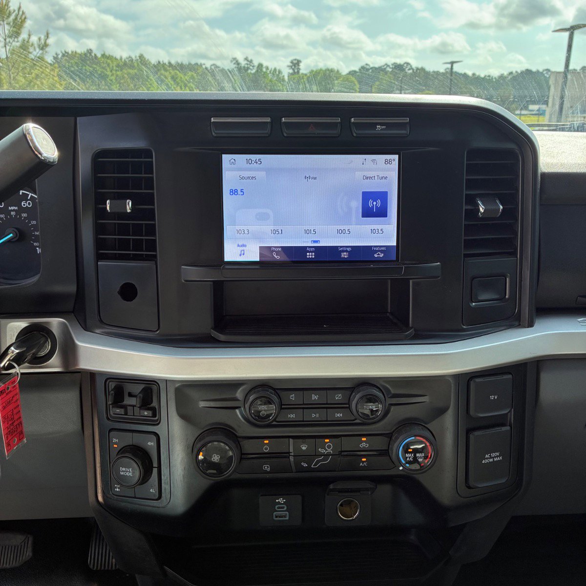 Used 2024 Ford F350 XLT AWD/4WD image 15