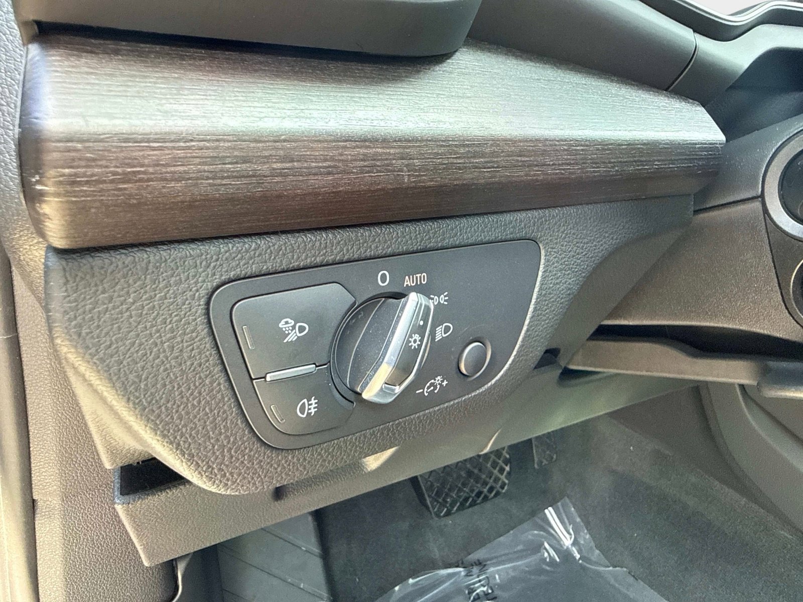 Used 2025 Audi Q5 2.0T Premium w/ Convenience Plus Package image 20