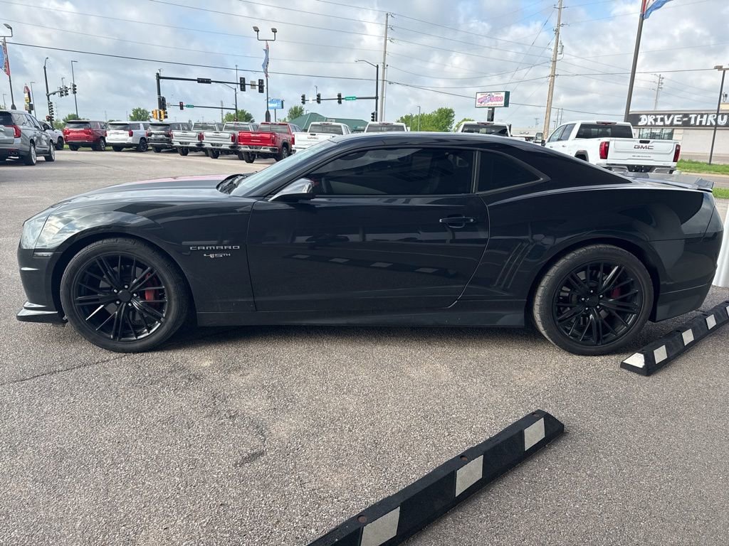 Used 2012 Chevrolet Camaro SS RWD image 3