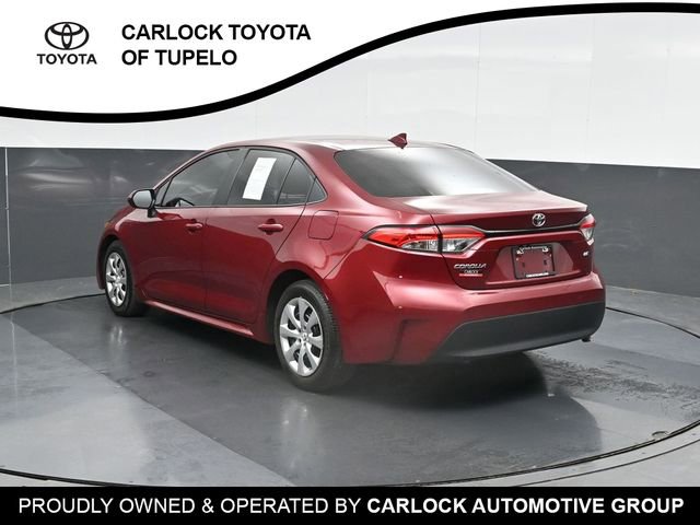 Used 2025 Toyota Corolla LE FWD image 10