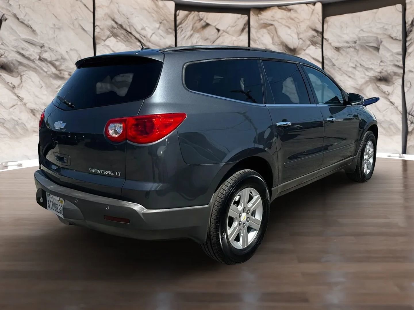 Used 2011 Chevrolet Traverse LT w/ Personal Connectivity Package FWD image 9