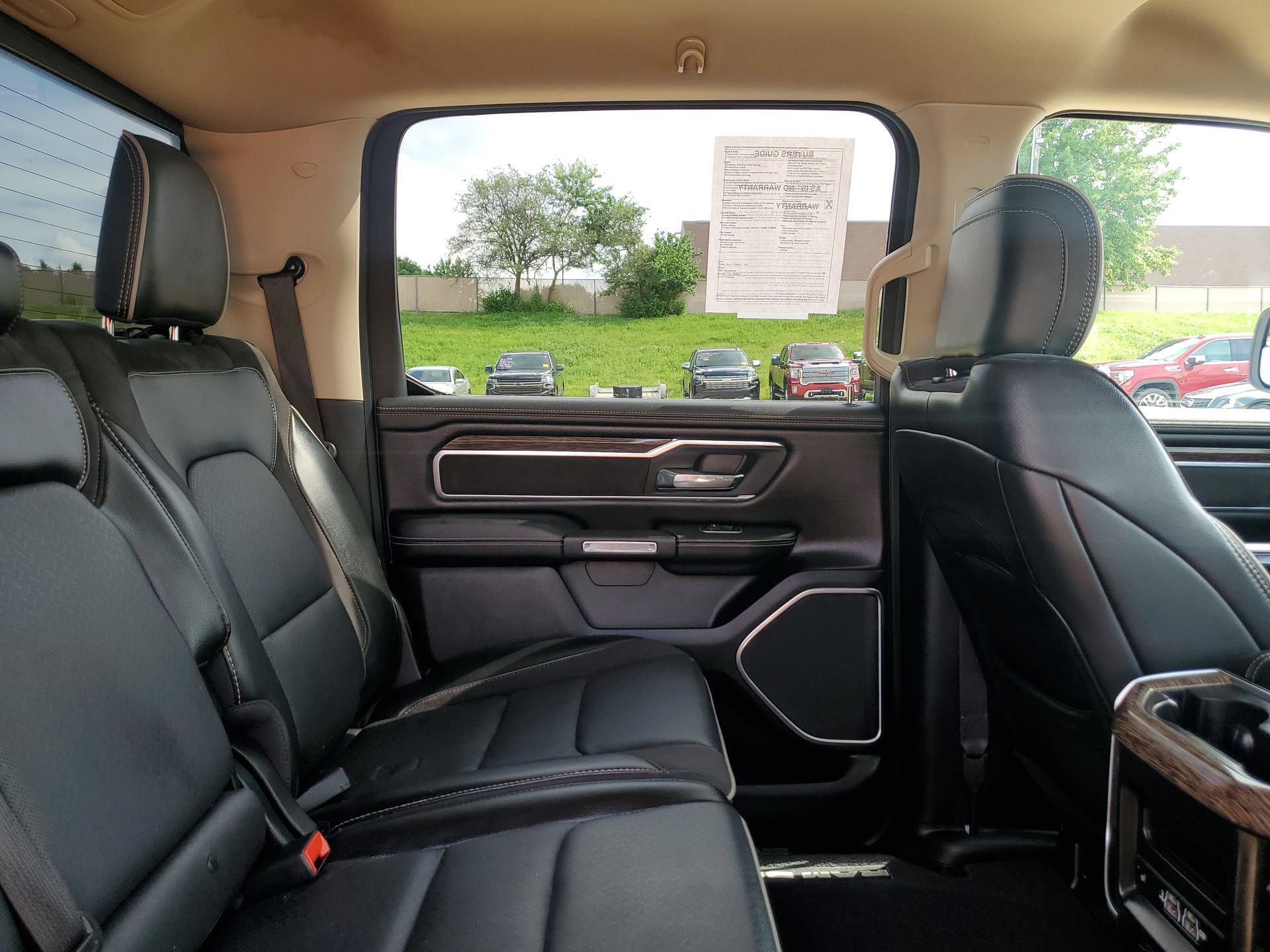 Used 2020 RAM 1500 Laramie AWD/4WD image 33
