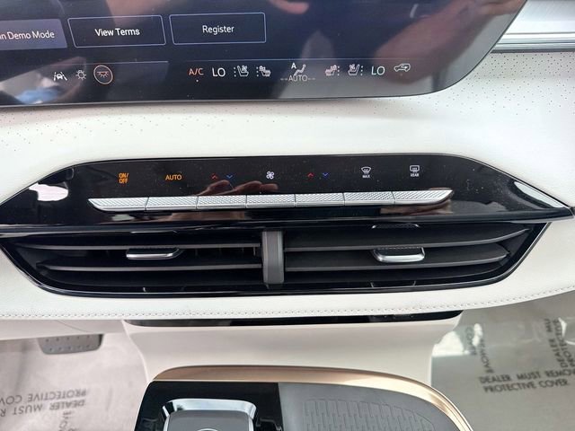 New 2026 Buick Enclave Avenir w/ Super Cruise Package image 25