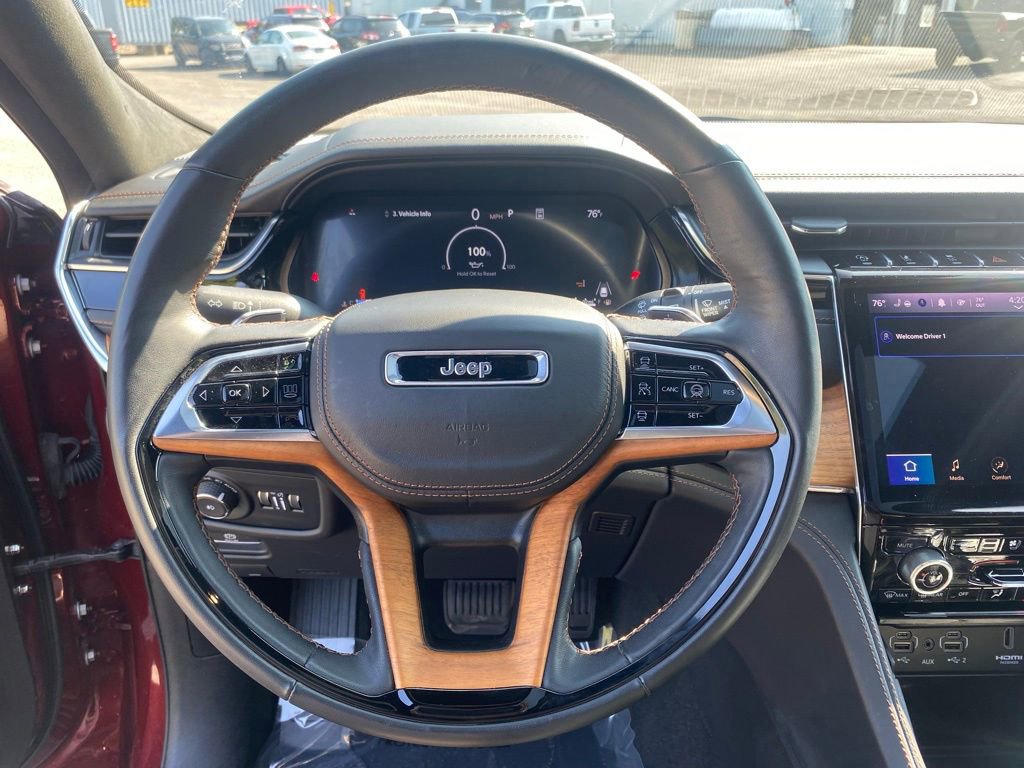 Used 2024 Jeep Grand Cherokee Summit image 15