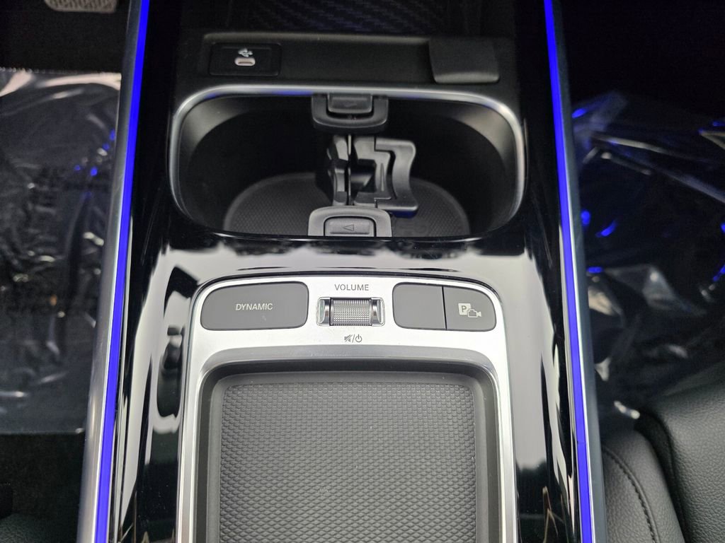 Certified 2025 Mercedes-Benz GLA 250 image 24