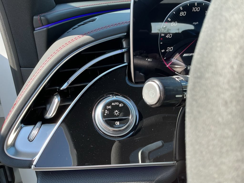 New 2026 Mercedes-Benz E 53 AMG e 4MATIC Sedan image 14