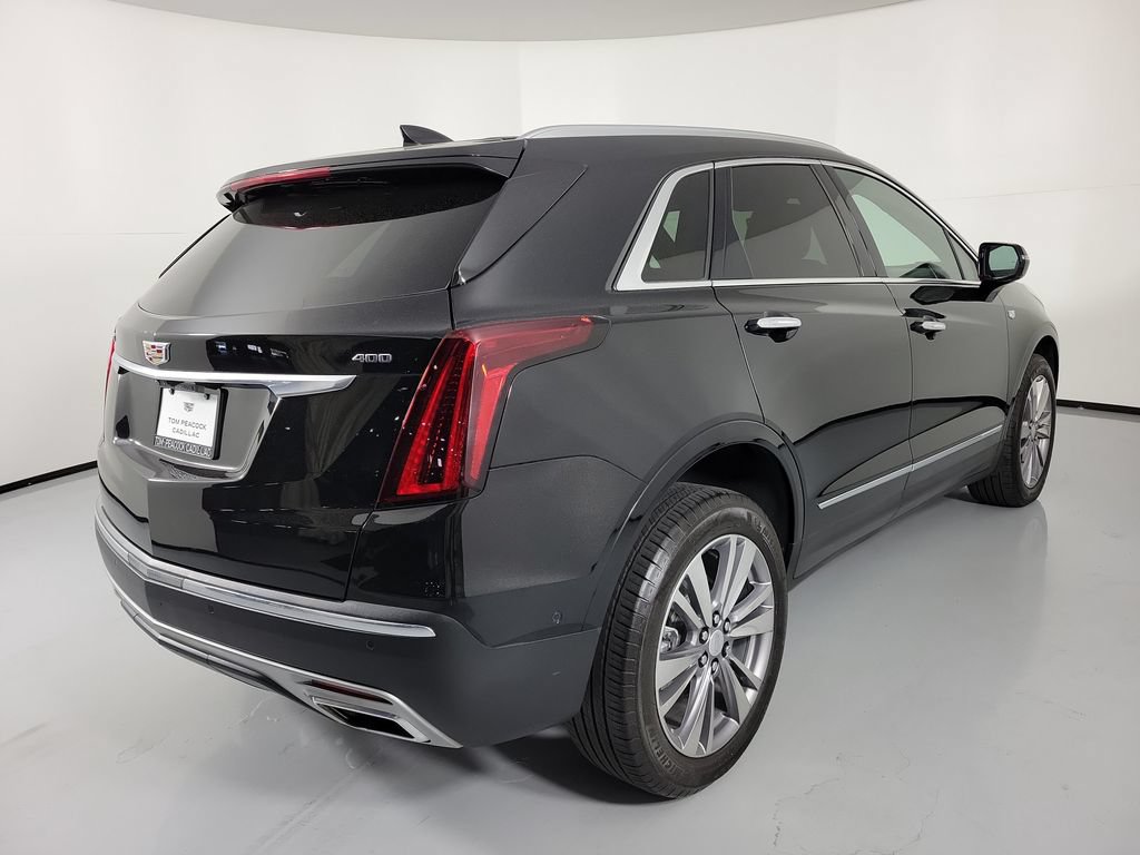 Certified 2024 Cadillac XT5 Premium Luxury w/ Technology Package FWD image 4