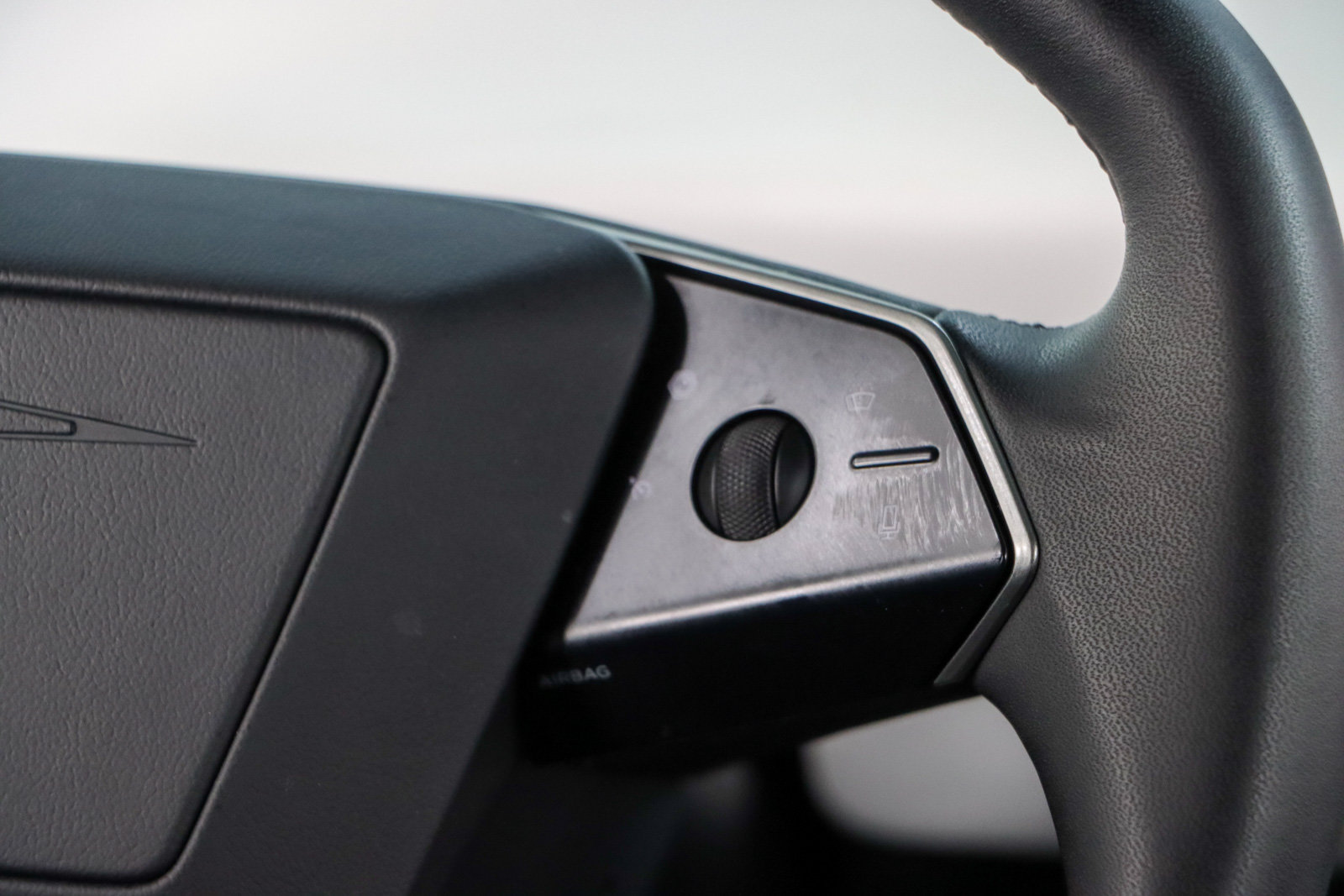 Used 2024 Tesla Cybertruck AWD Crew Cab image 14