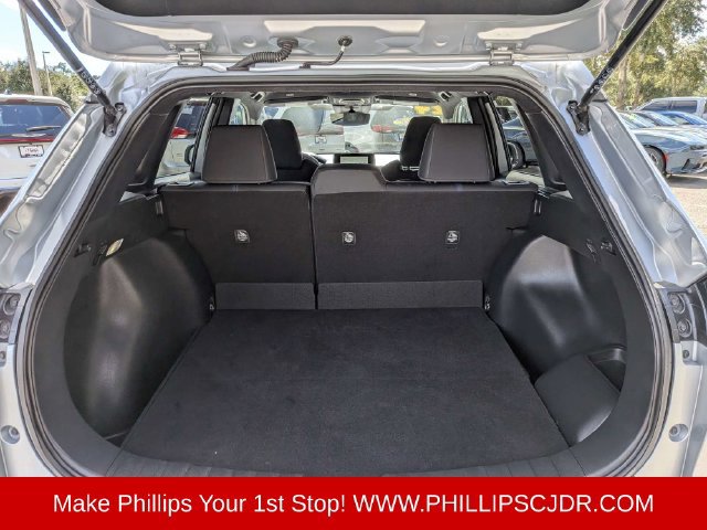 Used 2024 Toyota Corolla Cross AWD Hybrid image 12