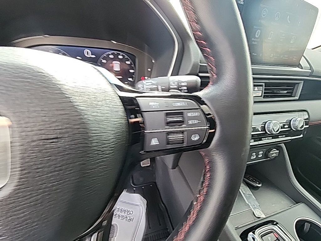 Certified 2025 Honda Pilot Black Edition image 19