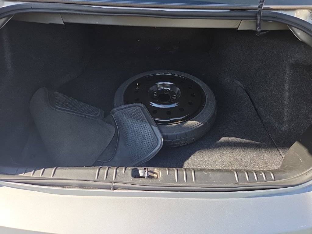 Used 2013 Chevrolet Impala LS FWD image 12