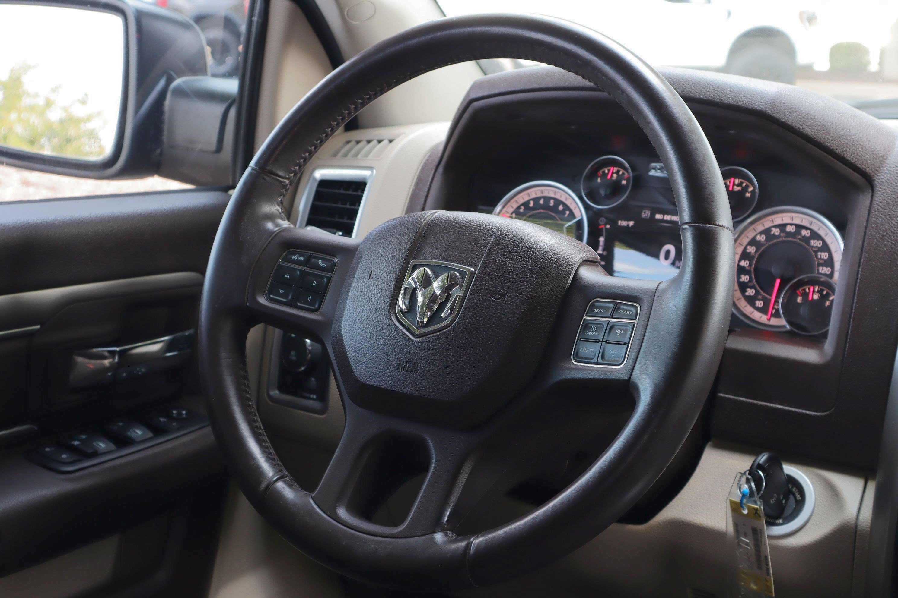 Used 2014 RAM 1500 Big Horn RWD image 17