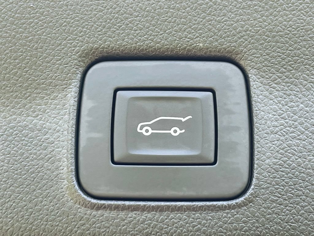 Used 2023 Chevrolet TrailBlazer ACTIV w/ Sun and Liftgate Package AWD/4WD image 20