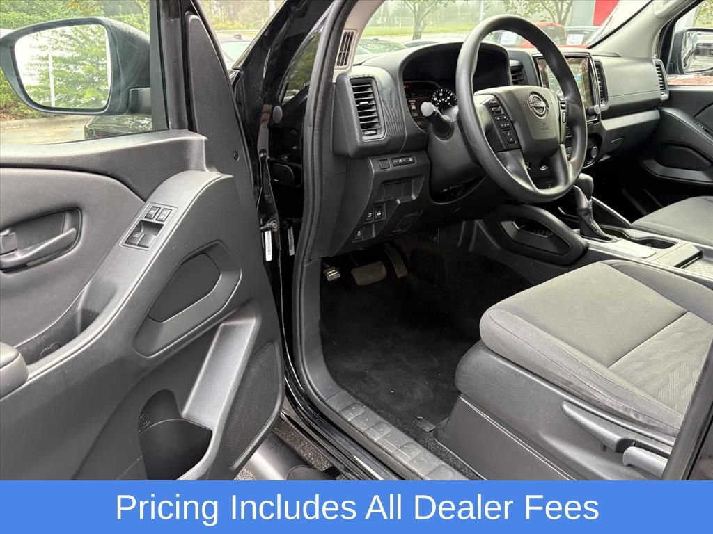 Used 2022 Nissan Frontier S AWD/4WD image 13