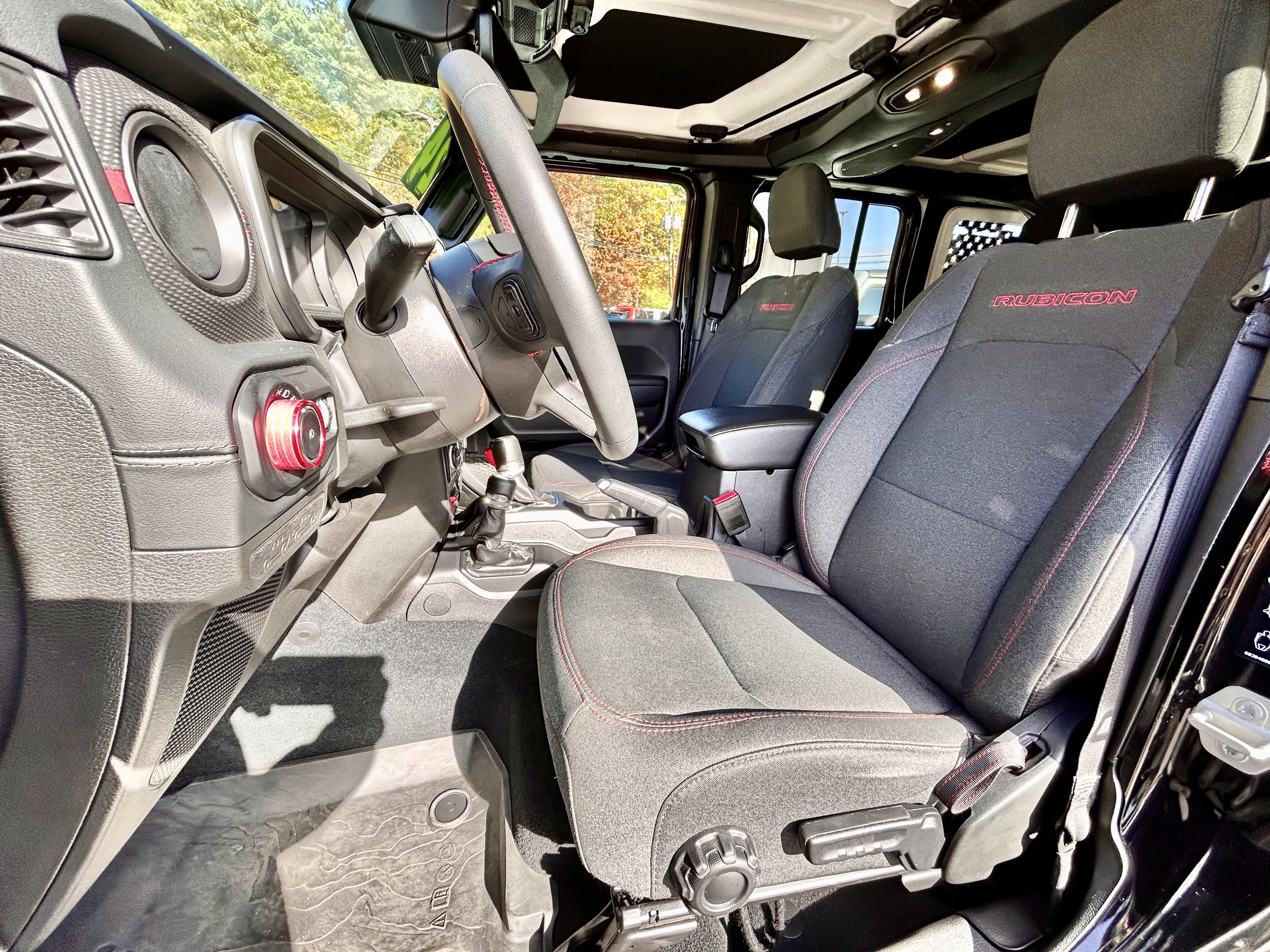 Certified 2024 Jeep Wrangler Unlimited Rubicon w/ XTREMEE 35" Tire Package AWD/4WD image 22