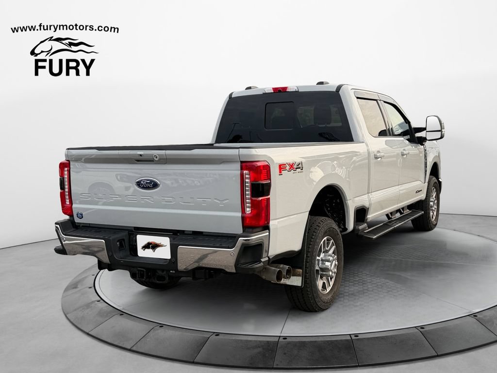 Used 2025 Ford F350 Lariat AWD/4WD image 4