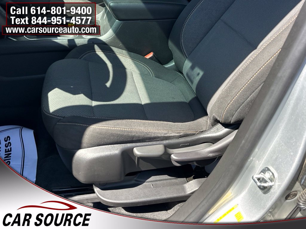 Used 2020 Chevrolet Traverse LS FWD image 13