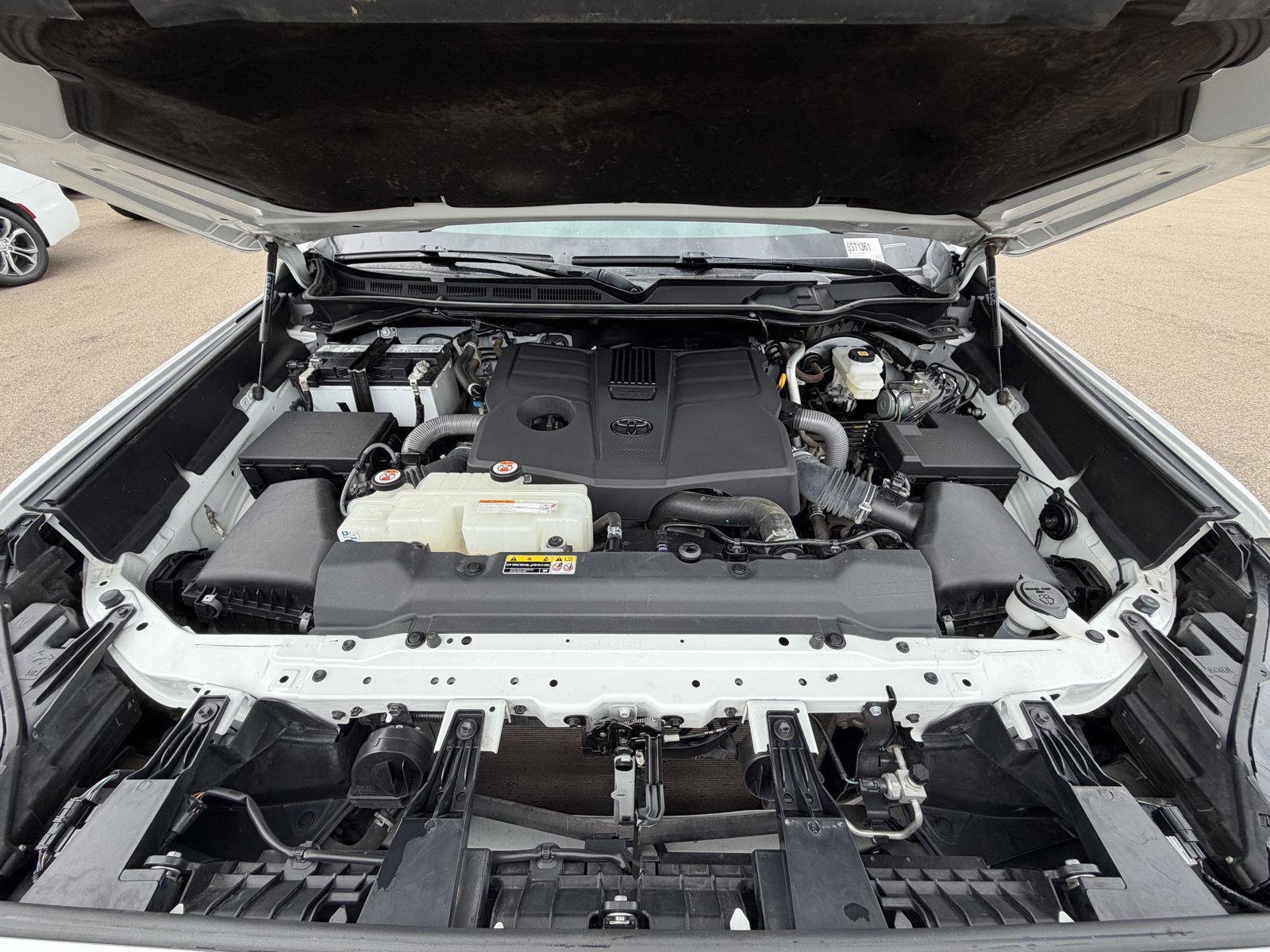 Used 2023 Toyota Tundra SR5 w/ SR5 Premium Package AWD/4WD image 22