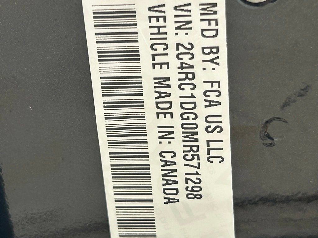 Used 2021 Chrysler Voyager Lxi FWD image 39